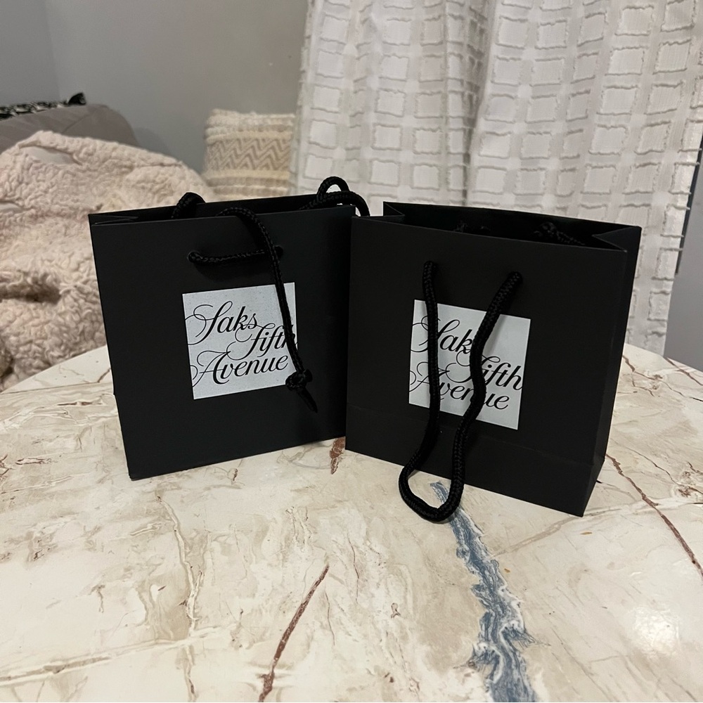 Saks Fifth Avenue Black Gift Bag Set